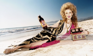 Kylie Minogue feet photo thumbnail