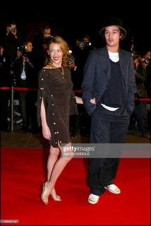 Kylie Minogue feet photo thumbnail