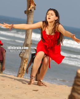Hansika Motwani feet photo thumbnail