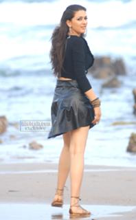 Hansika Motwani feet photo thumbnail