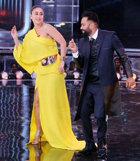 Kareena Kapoor feet photo thumbnail