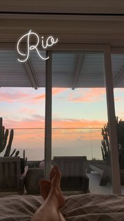 Flávia Alessandra feet photo thumbnail