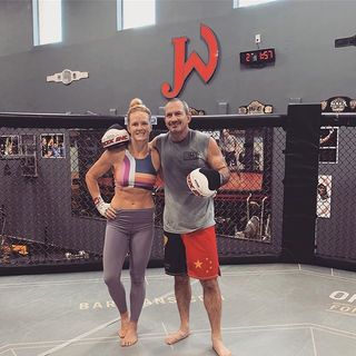 Holly Holm feet photo thumbnail