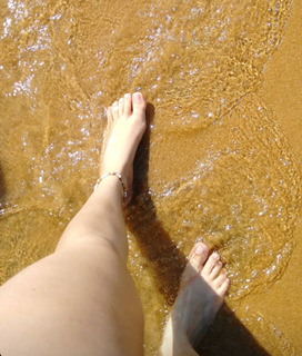Isa Pes feet photo thumbnail