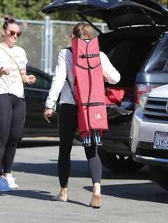 Jennifer Garner feet photo thumbnail