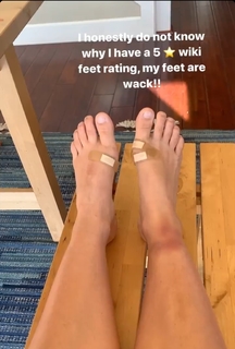Paige VanZant feet photo thumbnail