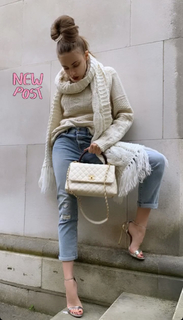 Xenia Tchoumitcheva feet photo thumbnail