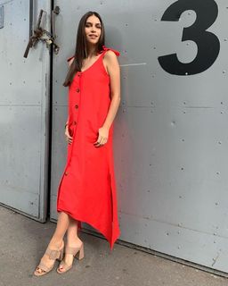 Zaira Nara feet photo thumbnail