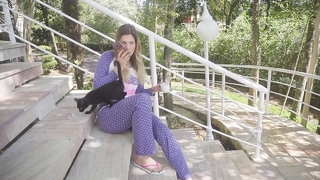 Lívia Andrade feet photo thumbnail