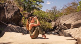 Nicole Bahls feet photo thumbnail