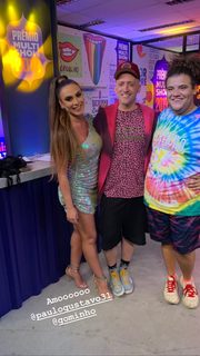 Nicole Bahls feet photo thumbnail