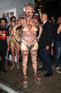 Heidi Klum feet photo thumbnail