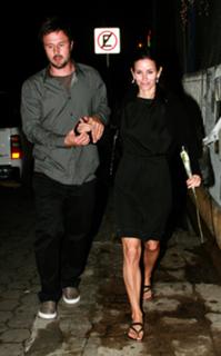 Courteney Cox feet photo thumbnail