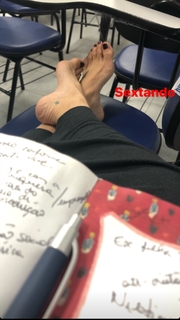 Franciely Freduzeski feet photo thumbnail
