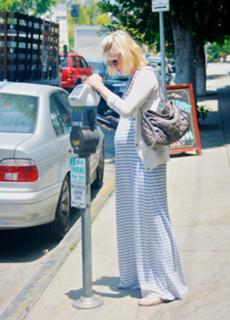 January Jones feet photo thumbnail
