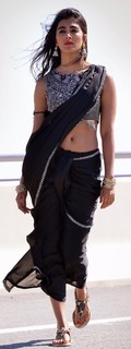 Pooja Hegde feet photo thumbnail