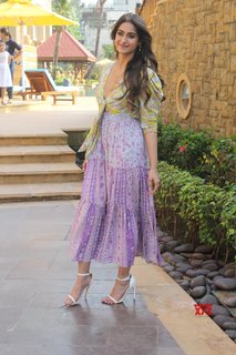 Ileana D'Cruz feet photo thumbnail