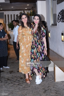 Kareena Kapoor feet photo thumbnail