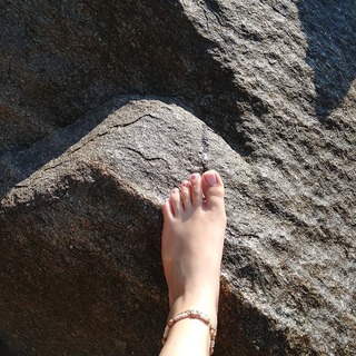 Isa Pes feet photo thumbnail