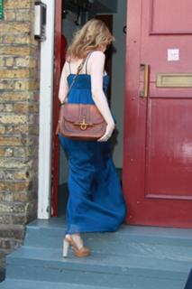 Kylie Minogue feet photo thumbnail