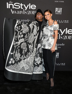 Zendaya feet photo thumbnail
