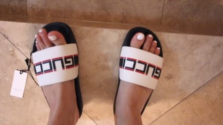Alia Shelesh feet photo thumbnail