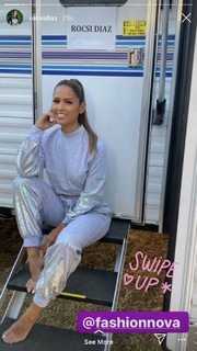 Rocsi Diaz feet photo thumbnail