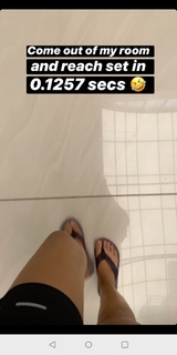 Parineeti Chopra feet photo thumbnail
