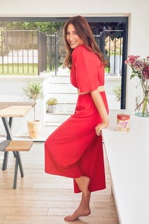Lisa Snowdon feet photo thumbnail