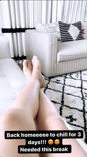 Parineeti Chopra feet photo thumbnail