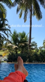 Parineeti Chopra feet photo thumbnail