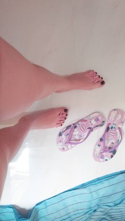 Isa Pes feet photo thumbnail