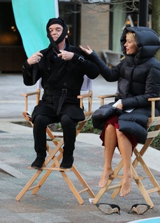 Holly Willoughby feet photo thumbnail