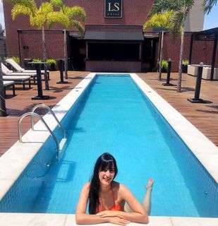 Alaine Crissiê feet photo thumbnail