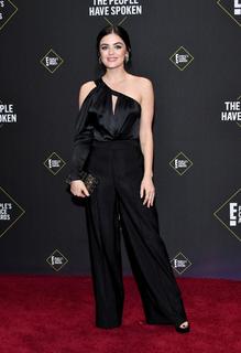 Lucy Hale feet photo thumbnail