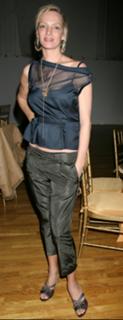 Uma Thurman feet photo thumbnail