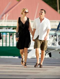 Uma Thurman feet photo thumbnail