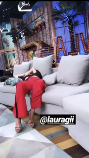Cynthia Rodríguez feet photo thumbnail