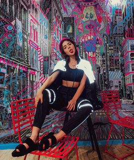 Jade Picon feet photo thumbnail