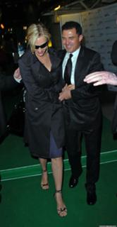 Uma Thurman feet photo thumbnail