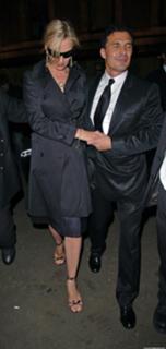 Uma Thurman feet photo thumbnail