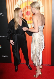 Charlize Theron feet photo thumbnail