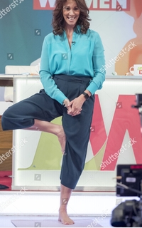 Andrea McLean feet photo thumbnail