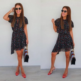 Paula Echevarría feet photo thumbnail