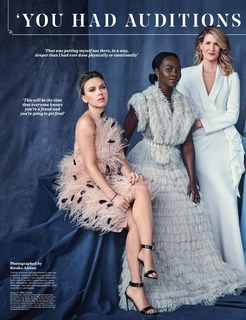Scarlett Johansson feet photo thumbnail