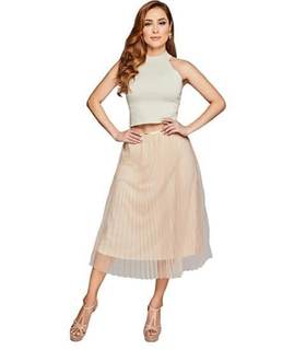 Cynthia Rodríguez feet photo thumbnail