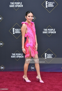 Erin Lim feet photo thumbnail