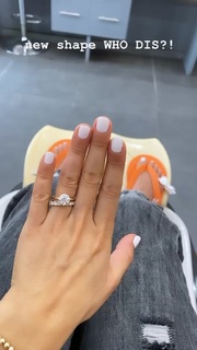 Daniella Monet feet photo thumbnail