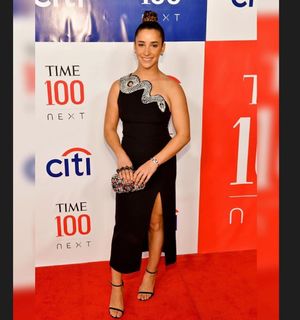Aly Raisman feet photo thumbnail