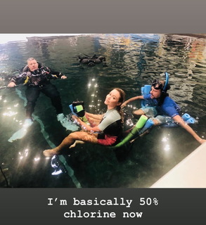 Katrina Bowden feet photo thumbnail